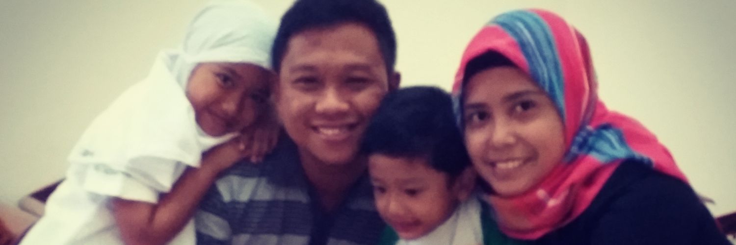ain7281's profile banner image