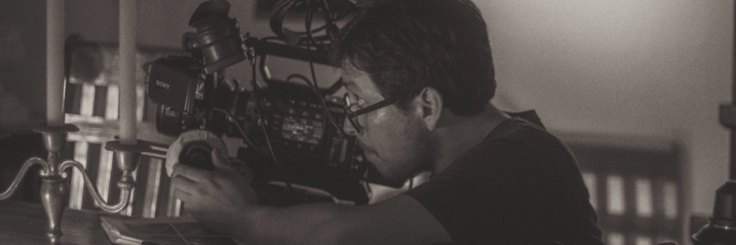 esardon14's profile banner image