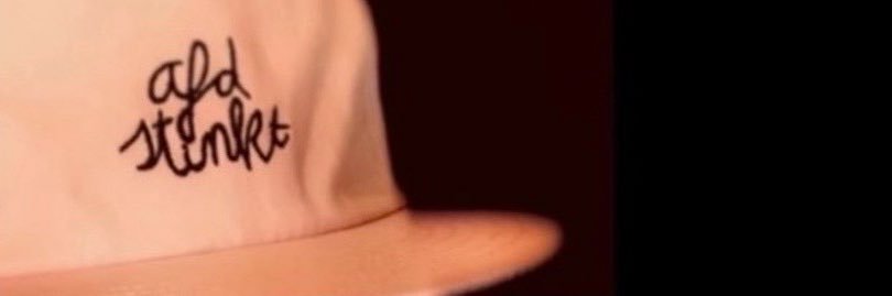 Chillmaldeinenuggets's banner