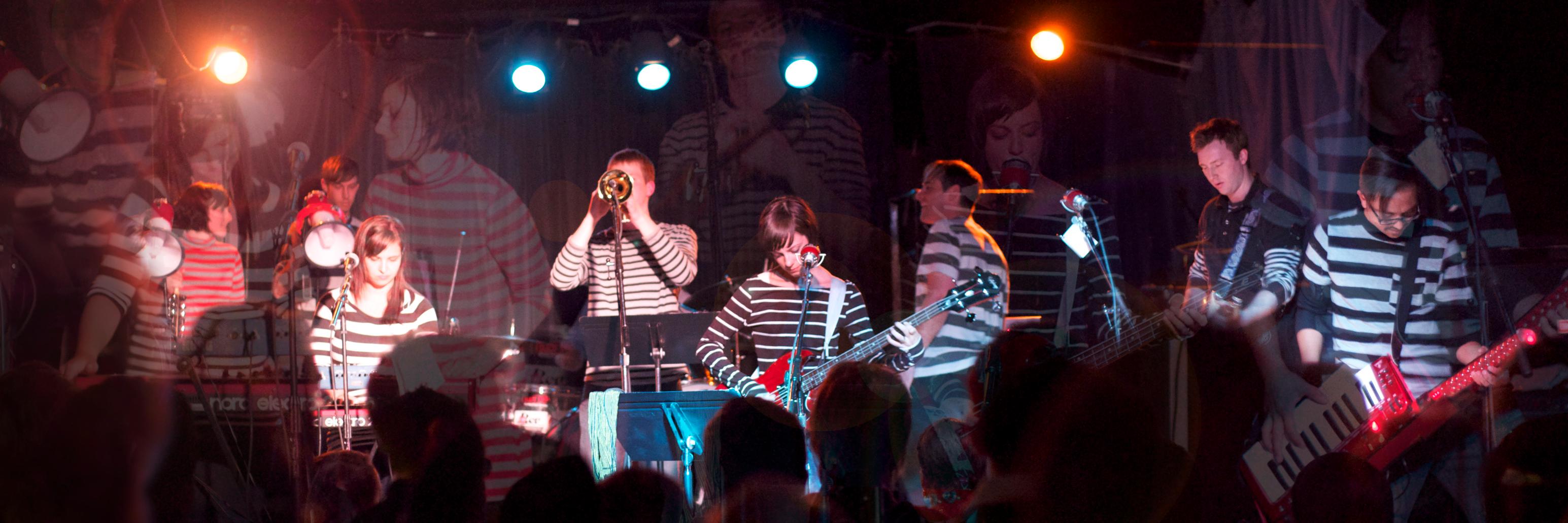 Akai yourself banner