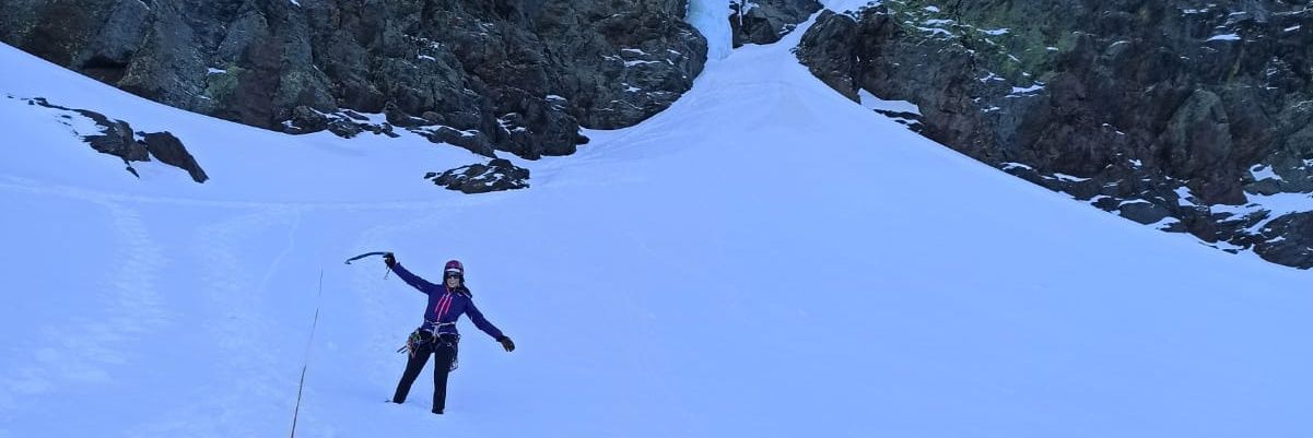 Cris7ina_'s profile banner image