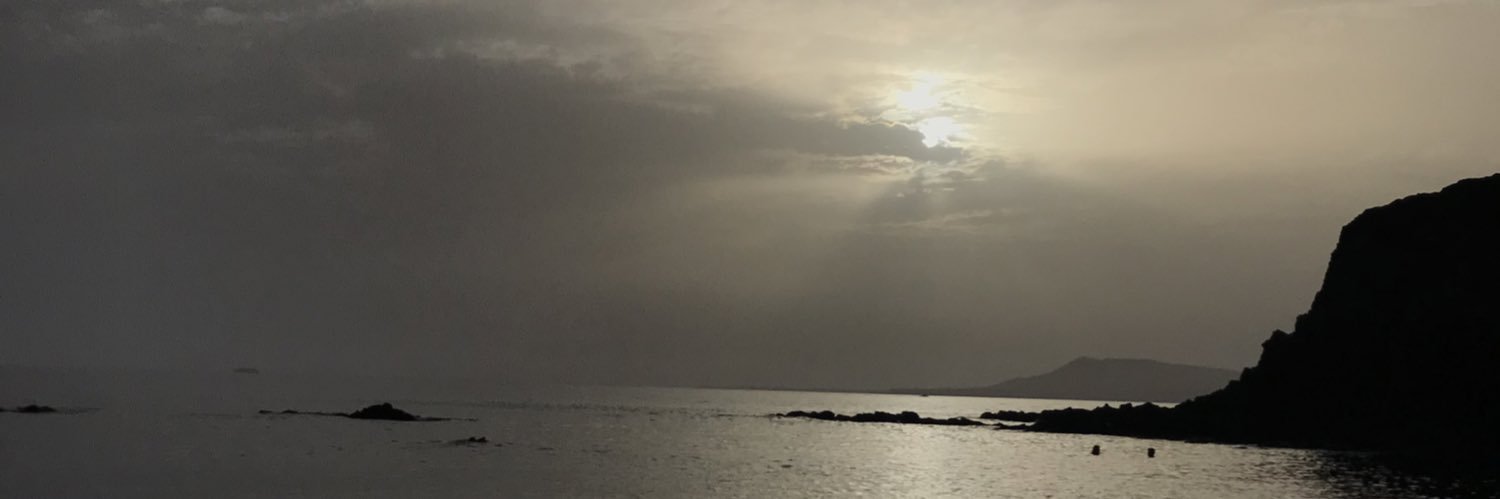 RaquelLara9's profile banner image