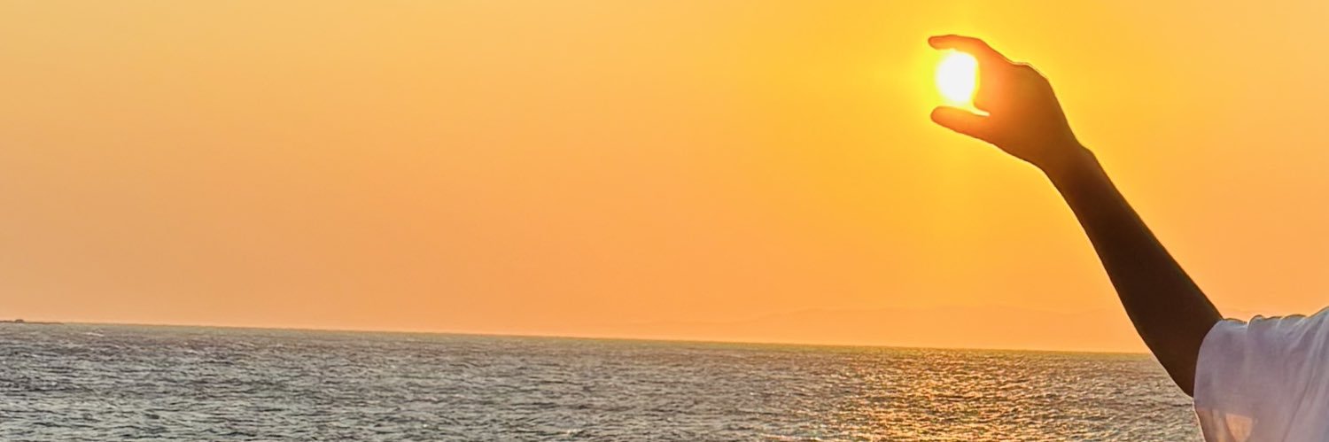 mandelinee's profile banner image