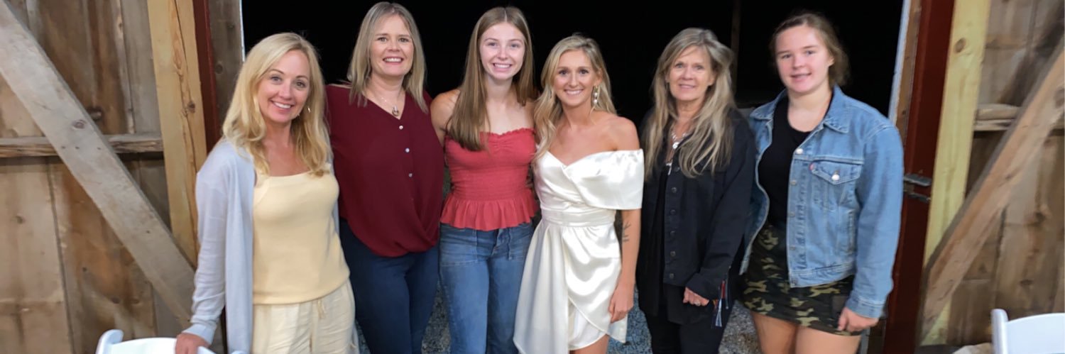 Linneadionne's profile banner image