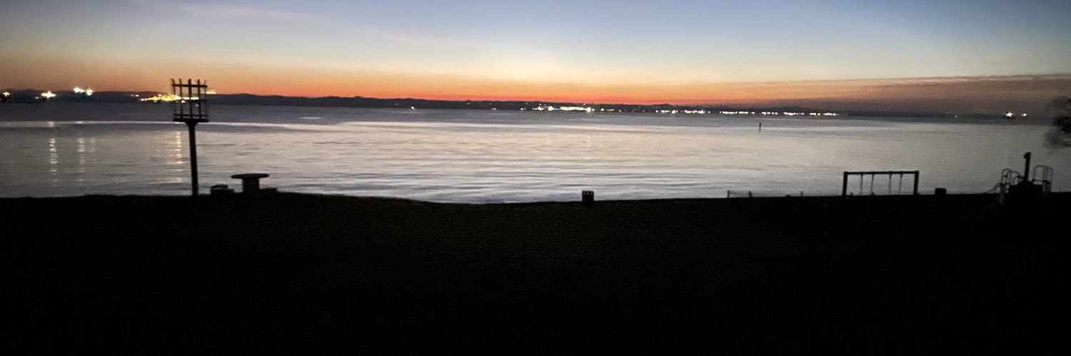 emmachloee's profile banner image
