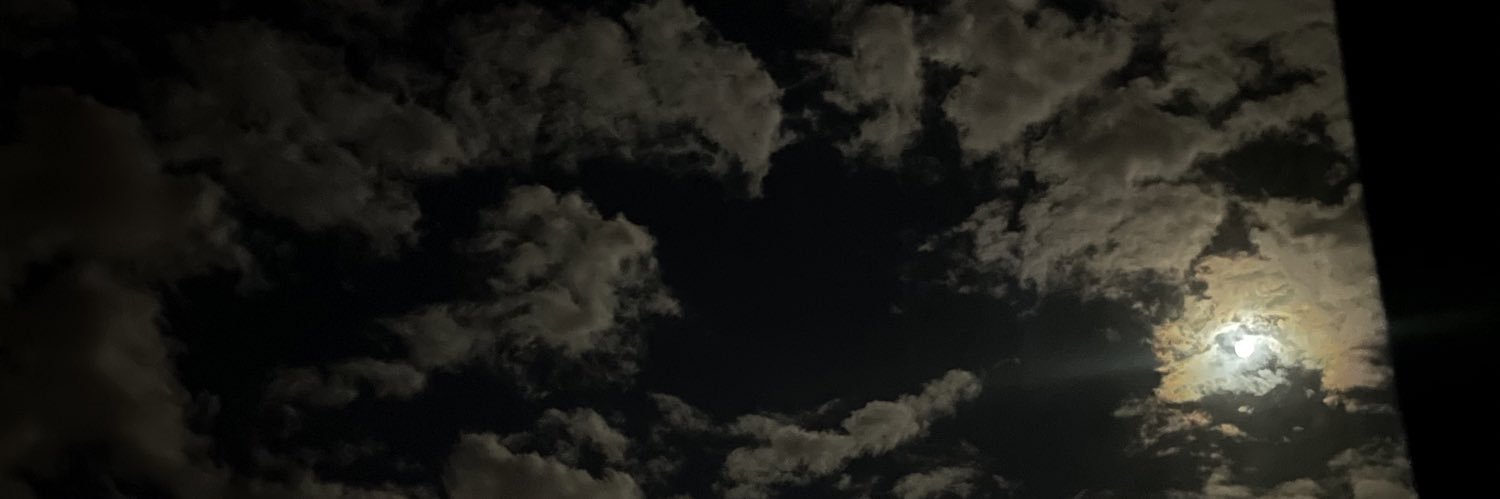 Nawraa7's profile banner image