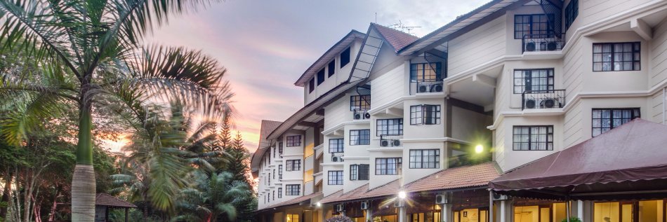 suriaresorts's profile banner image