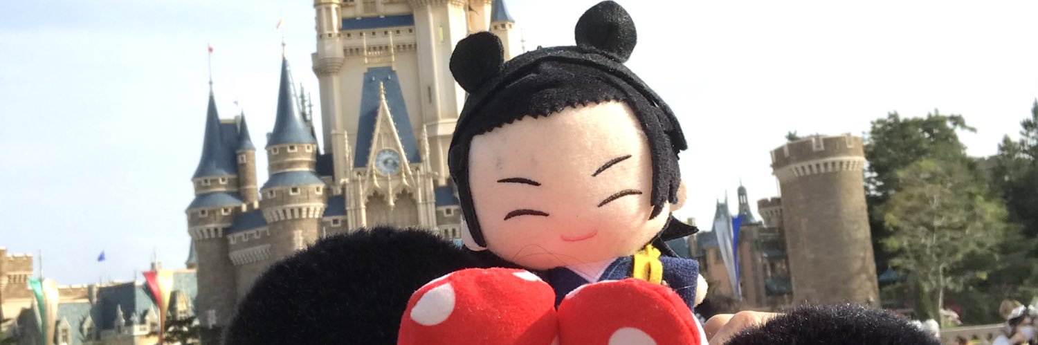 kerompas's profile banner image