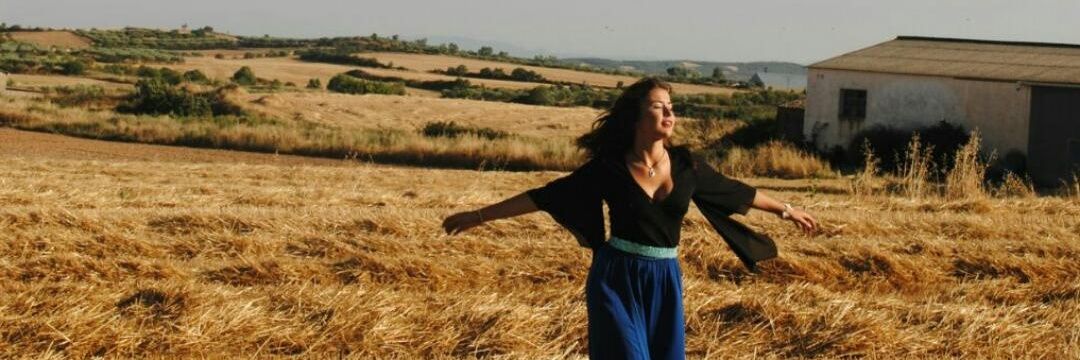 rachel_aedo's profile banner image