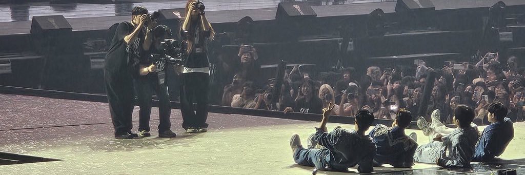 Bom_Du's profile banner image