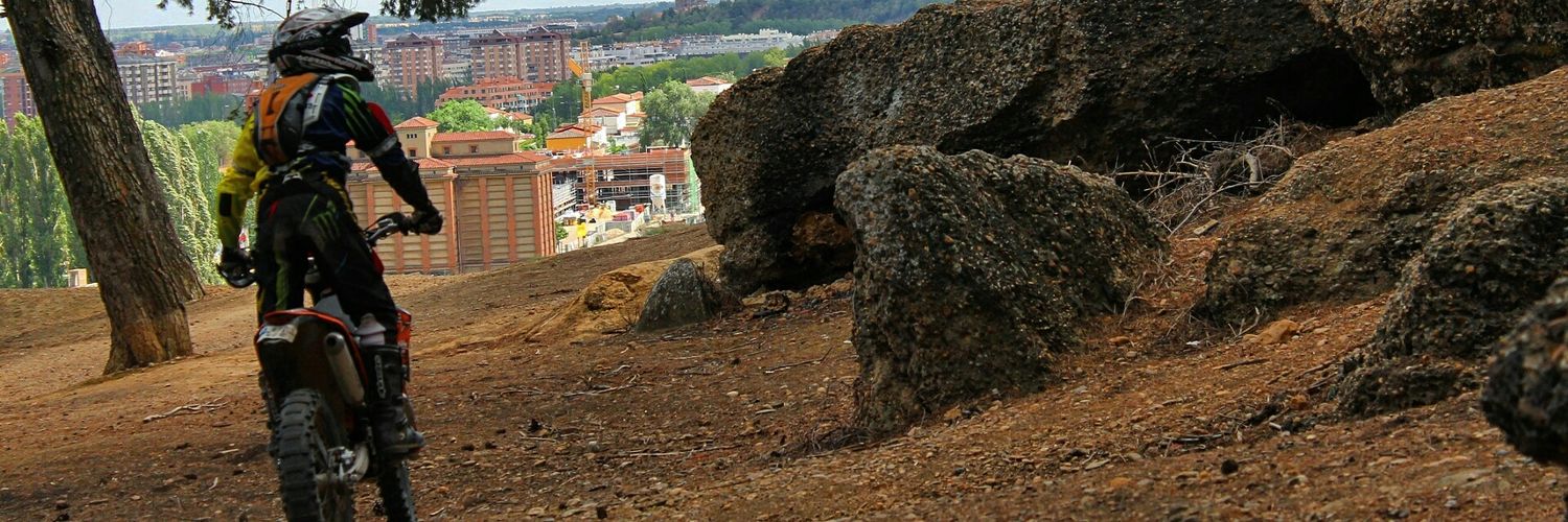 AlejandroJ_C's profile banner image