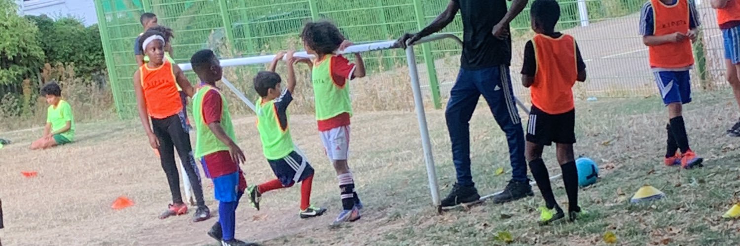 GrassrootZ Football banner