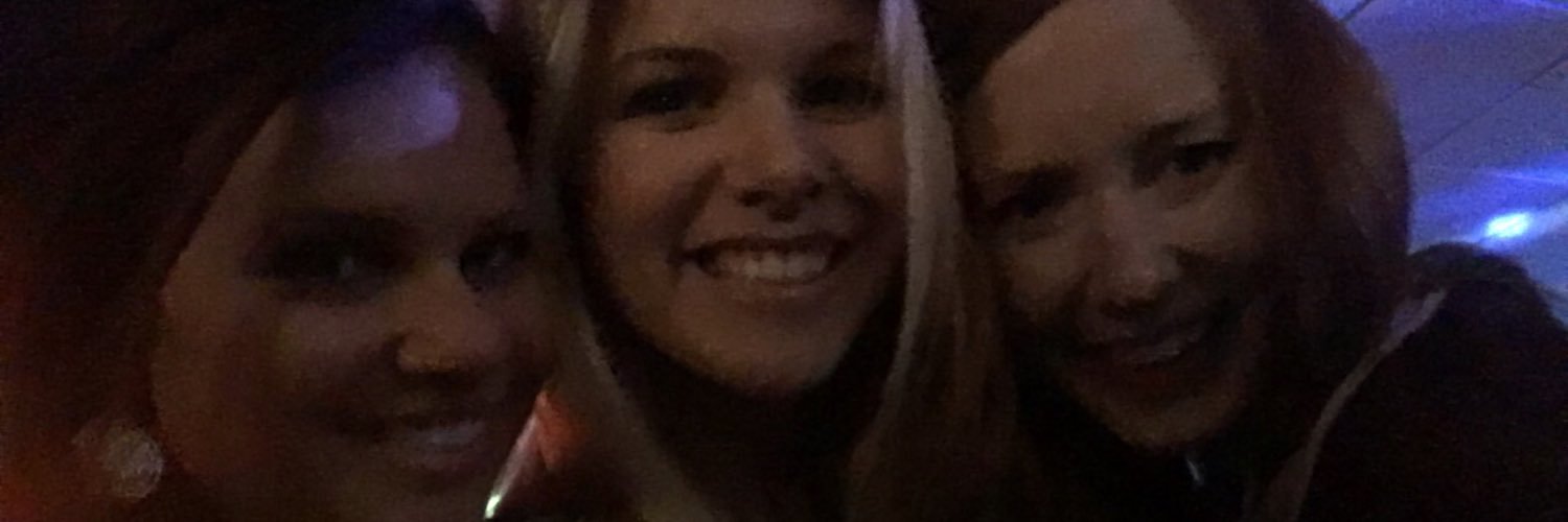 alexisnn_'s profile banner image