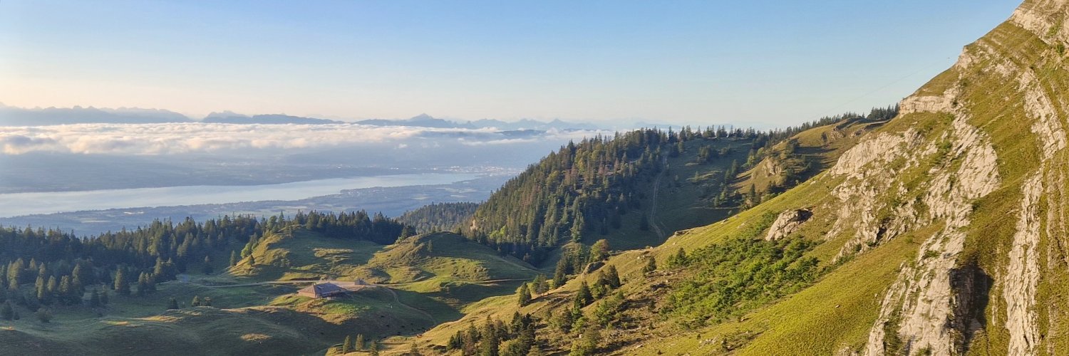 LucasDousse's profile banner image