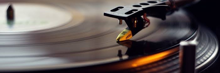 羅伯特🇰🇪🇺🇬🇹🇿🤝 banner