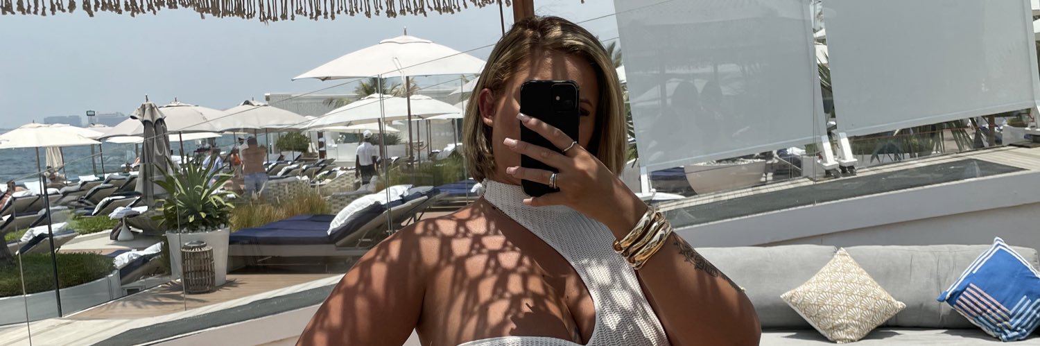 tinyNIKA_'s profile banner image