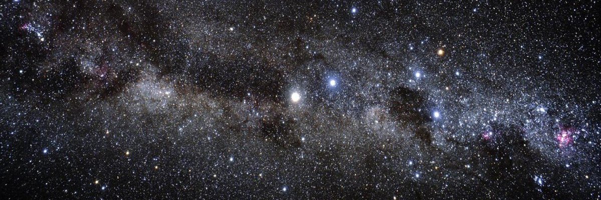 artisawant8's profile banner image