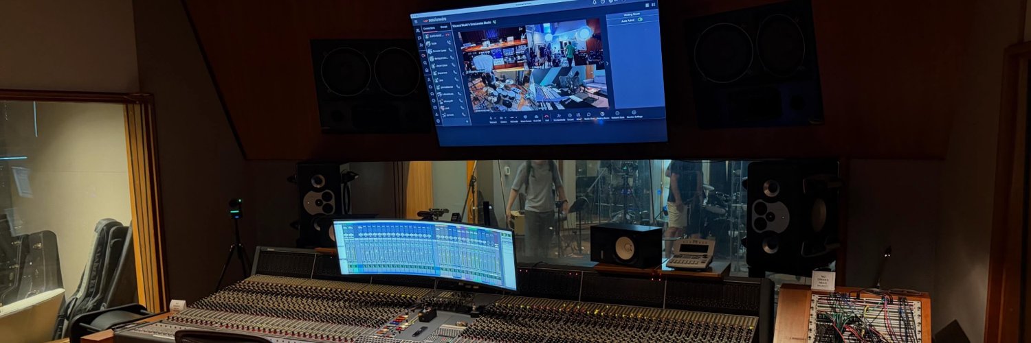 Sessionwire's profile banner image