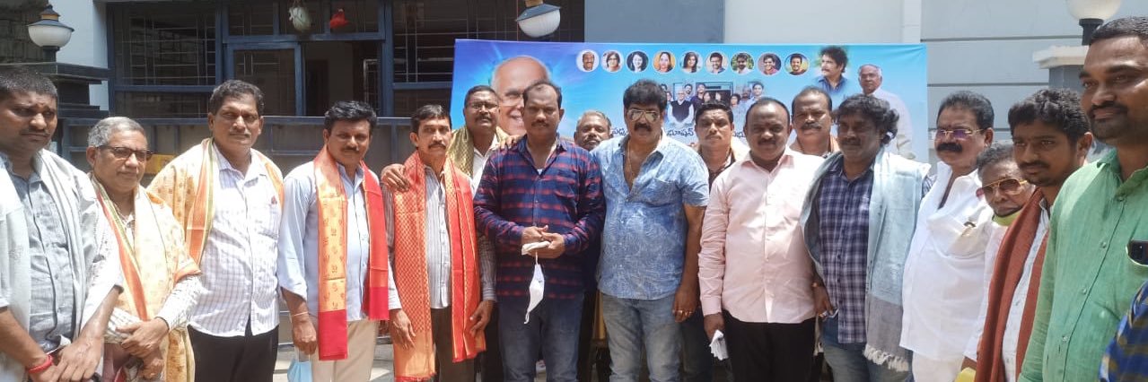 malla_surendran's profile banner image