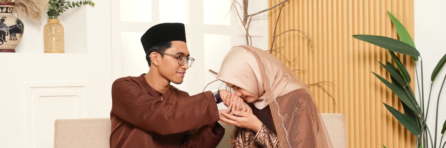 ApizKahar's profile banner image