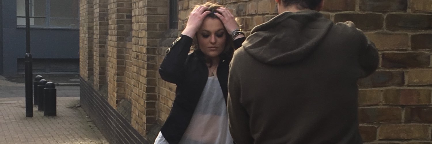 Carolina Mantzalos banner