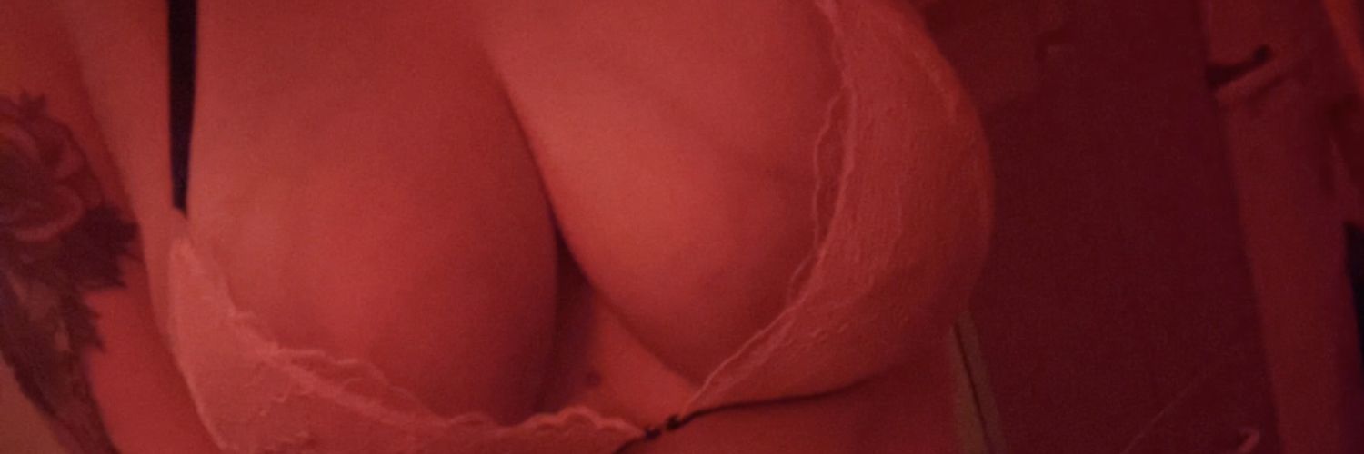 miabella299's profile banner image