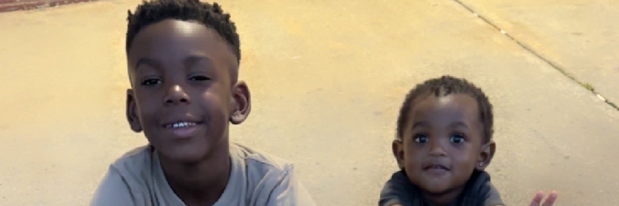 Mirraa22's profile banner image