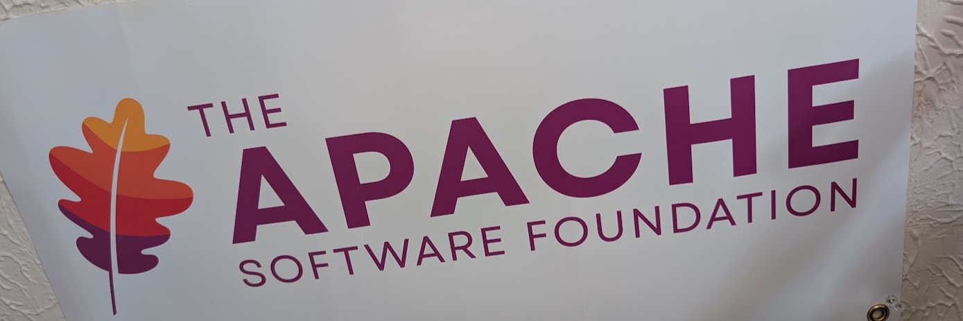 PlusOne.apache.org banner