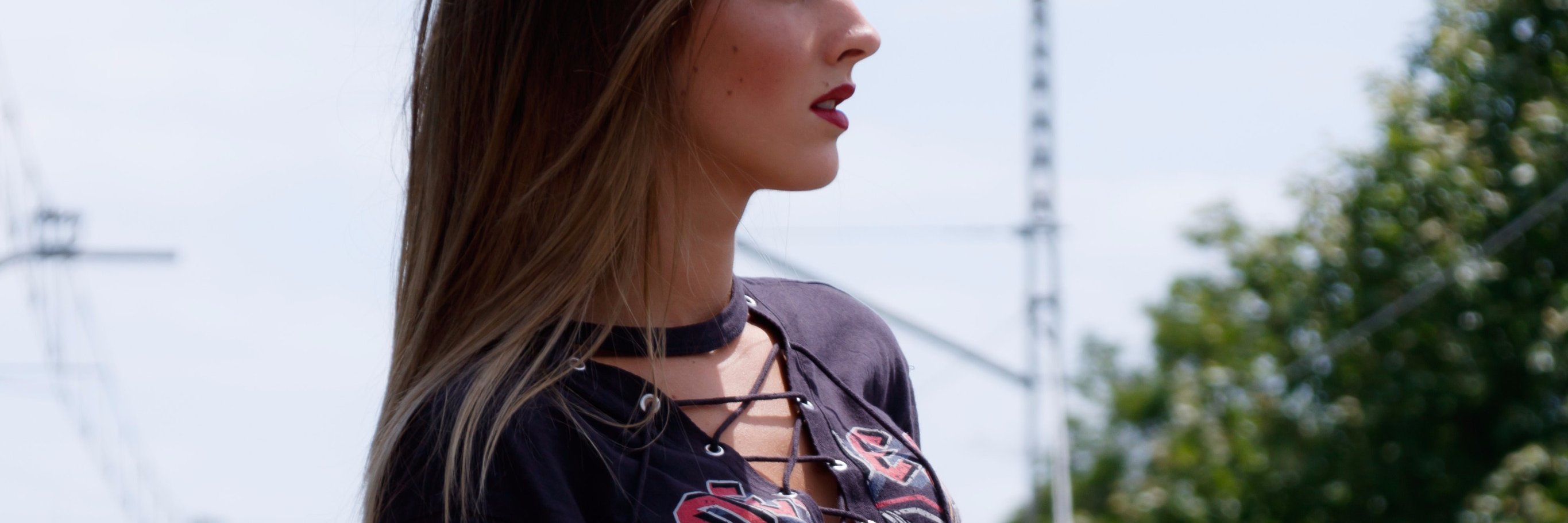 clara_saez's profile banner image