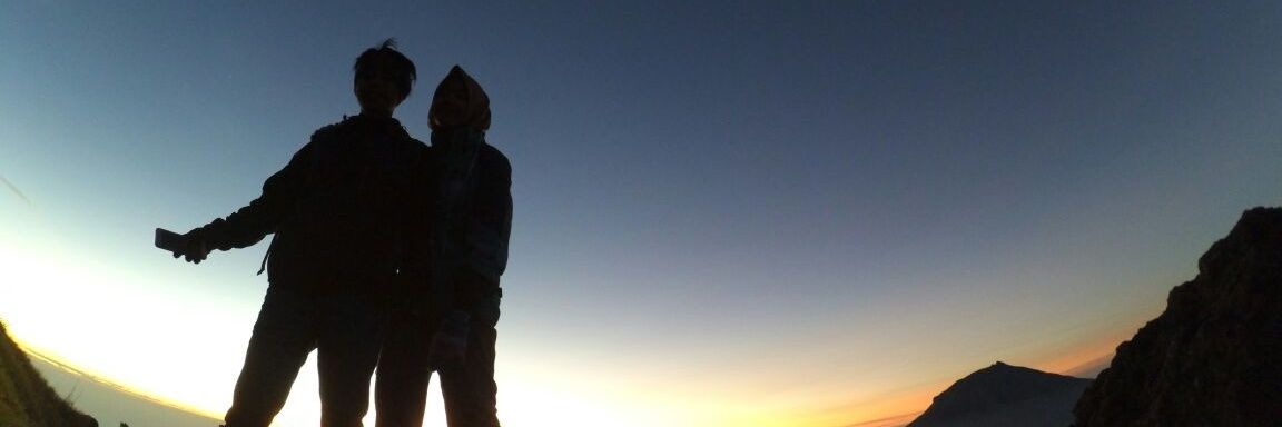 e_effnd's profile banner image