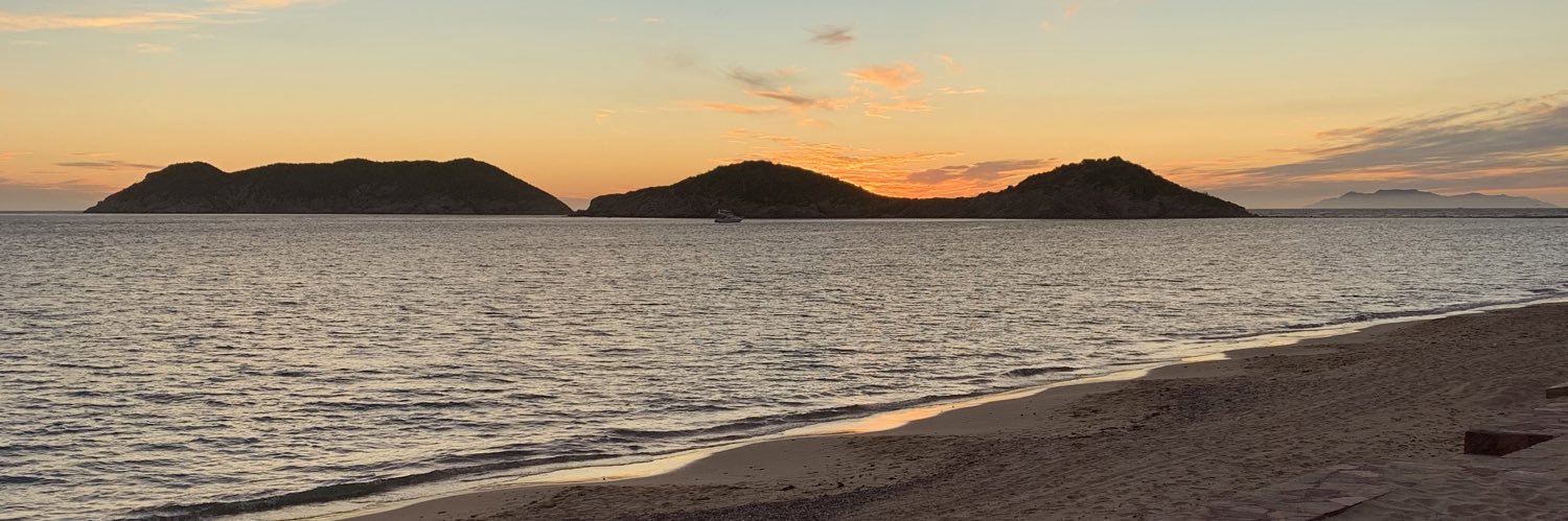 RoxAcostaB's profile banner image