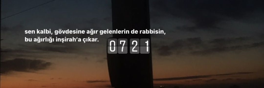 nuranbusraa's profile banner image