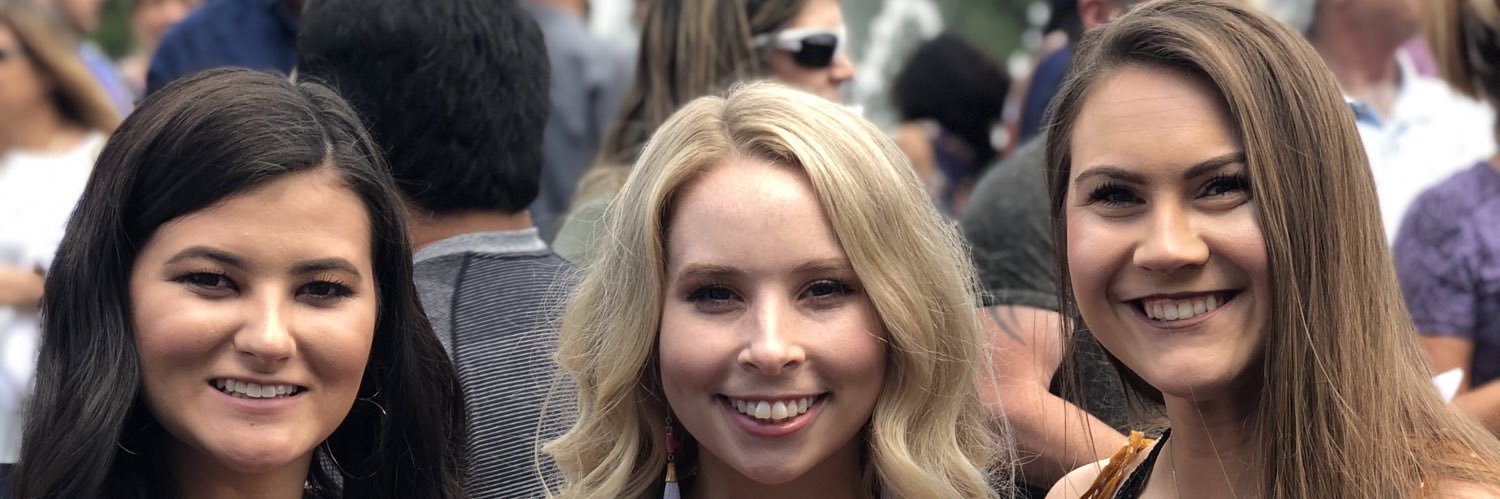 Courtney_Poen's profile banner image