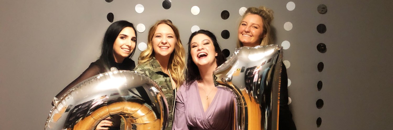 steph_finnern's profile banner image