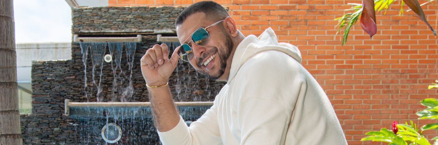 CarlosRevillaR's profile banner image