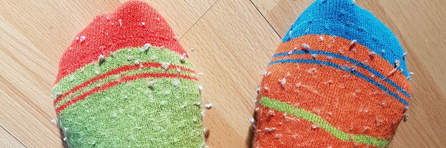 knittingmittens's profile banner image