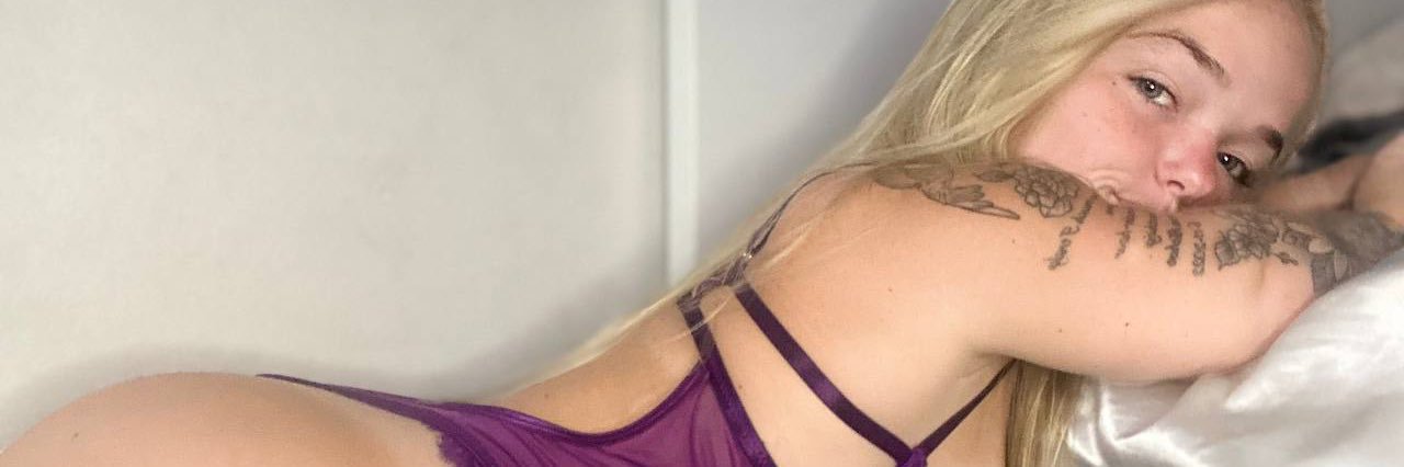 harleemelo's profile banner image