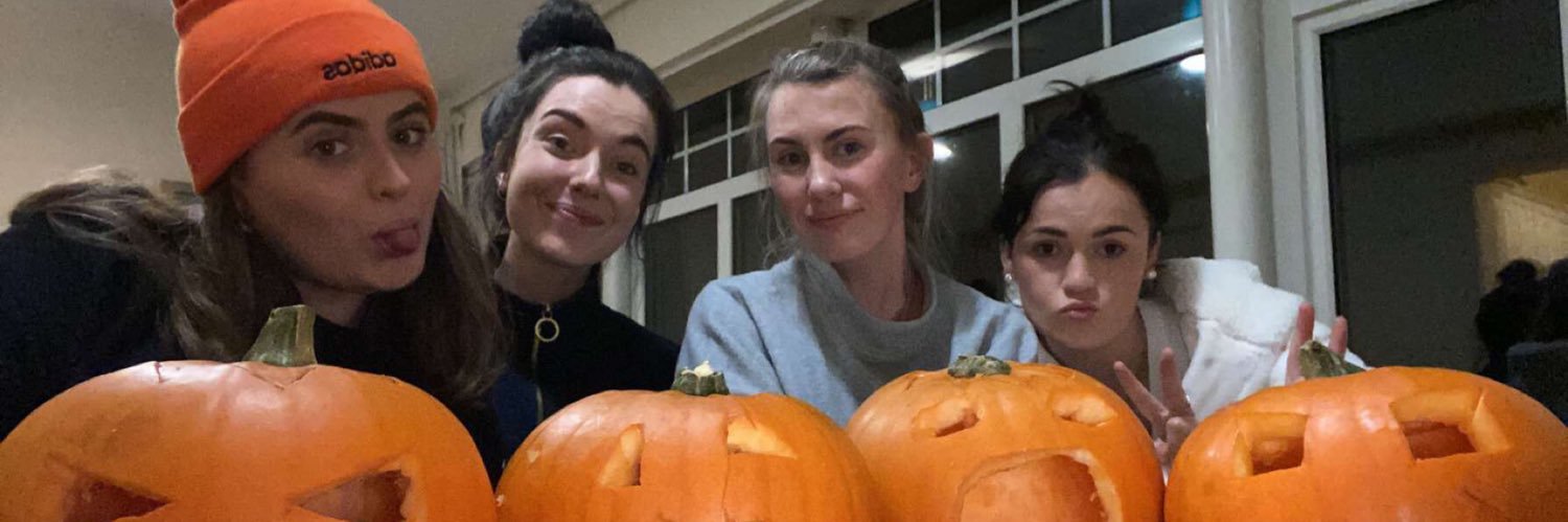 BarrettDanielle's profile banner image