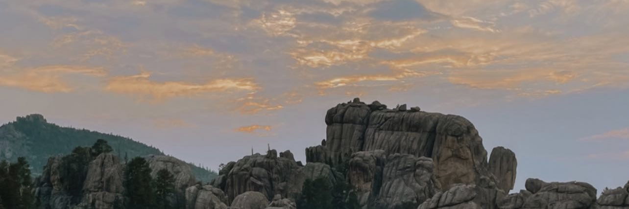 amlghns's profile banner image