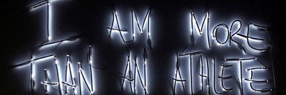 Aaron Davis banner