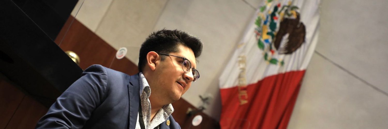 Guillermo Saviñon banner