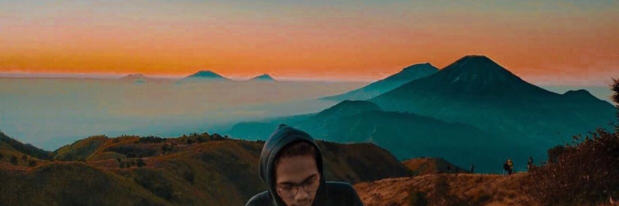 putraprwr's profile banner image