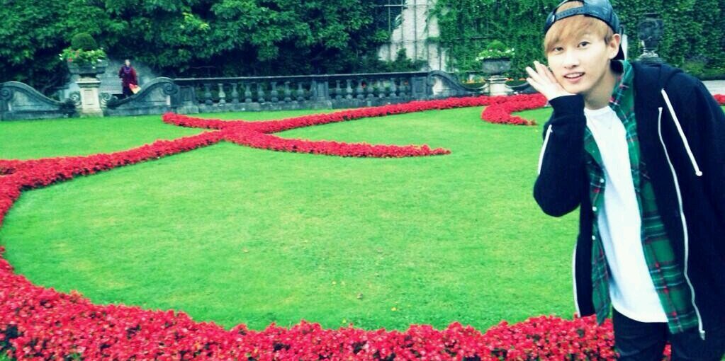 Tika Restiyani banner