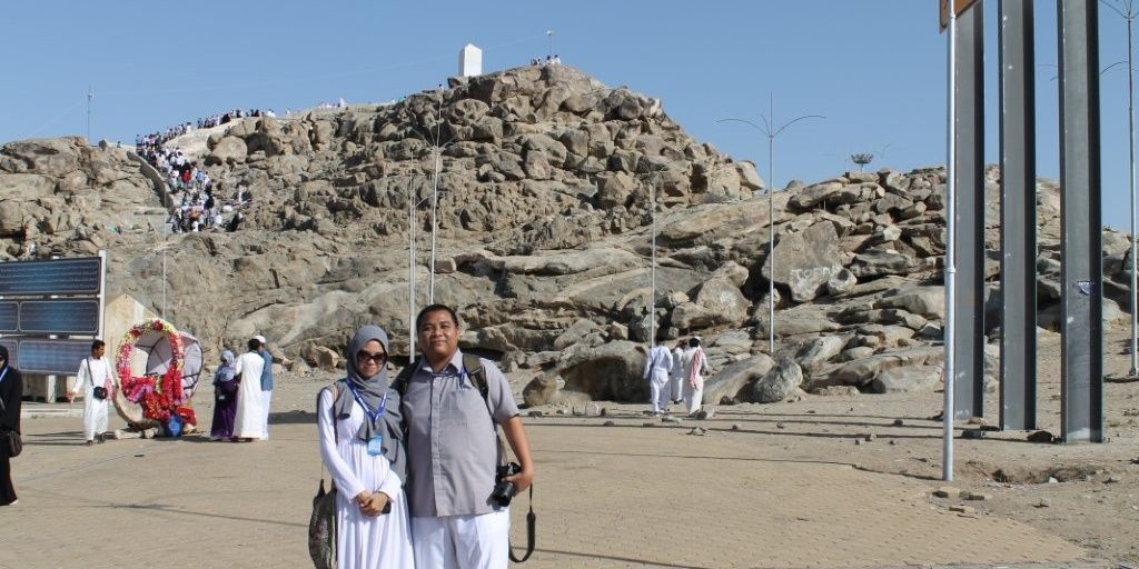 Antin Tatsani banner