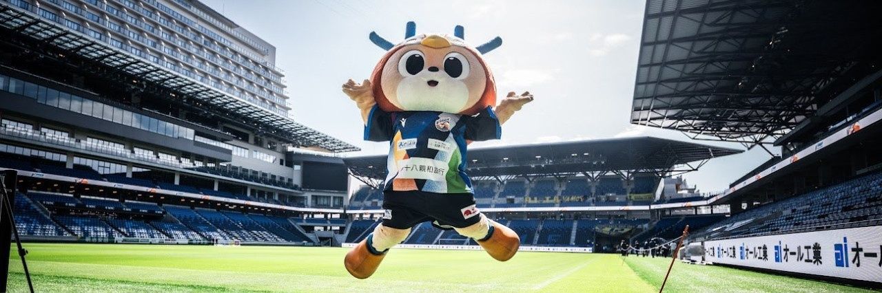 haming's profile banner image
