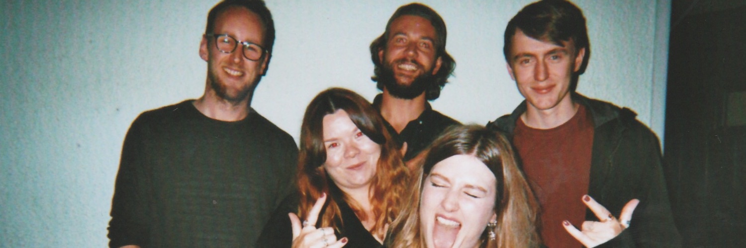 taskrzband's profile banner image