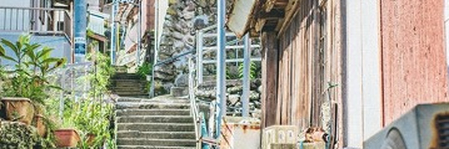 esther0406's profile banner image