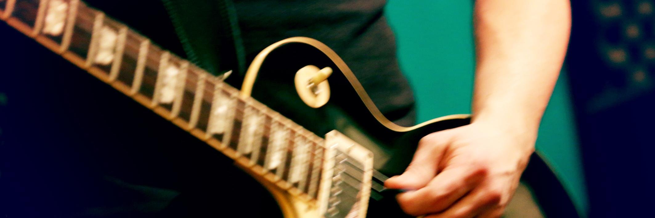 leerecs's profile banner image
