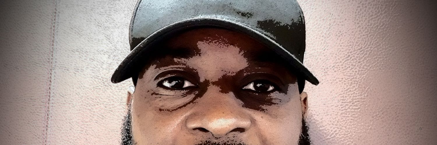 dasut's profile banner image