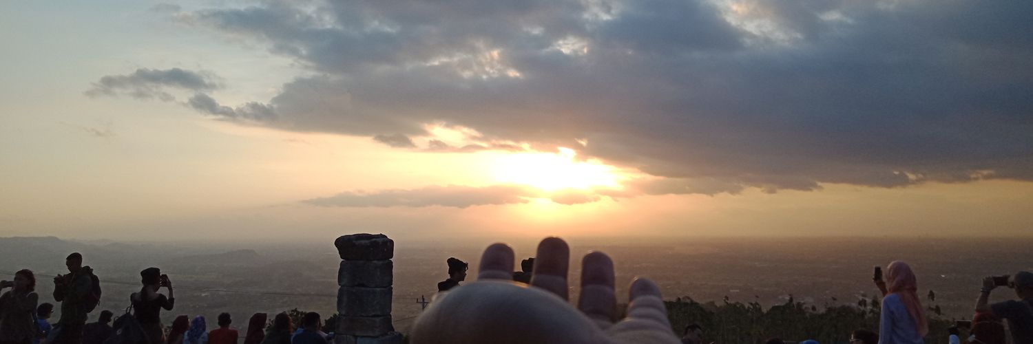 mariam_dwi's profile banner image